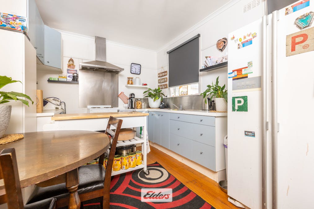 10 Hazeldene Street, Mildura, VIC, 3500 - Image 3