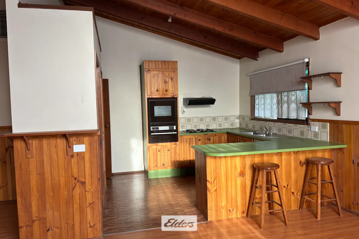 7 Noyce Court — photo 2 of 6