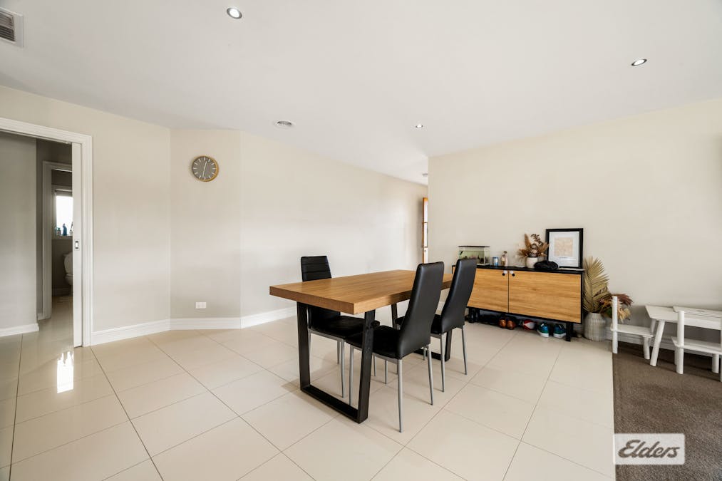 12 Loames Street, Wodonga, VIC, 3690 - Image 4