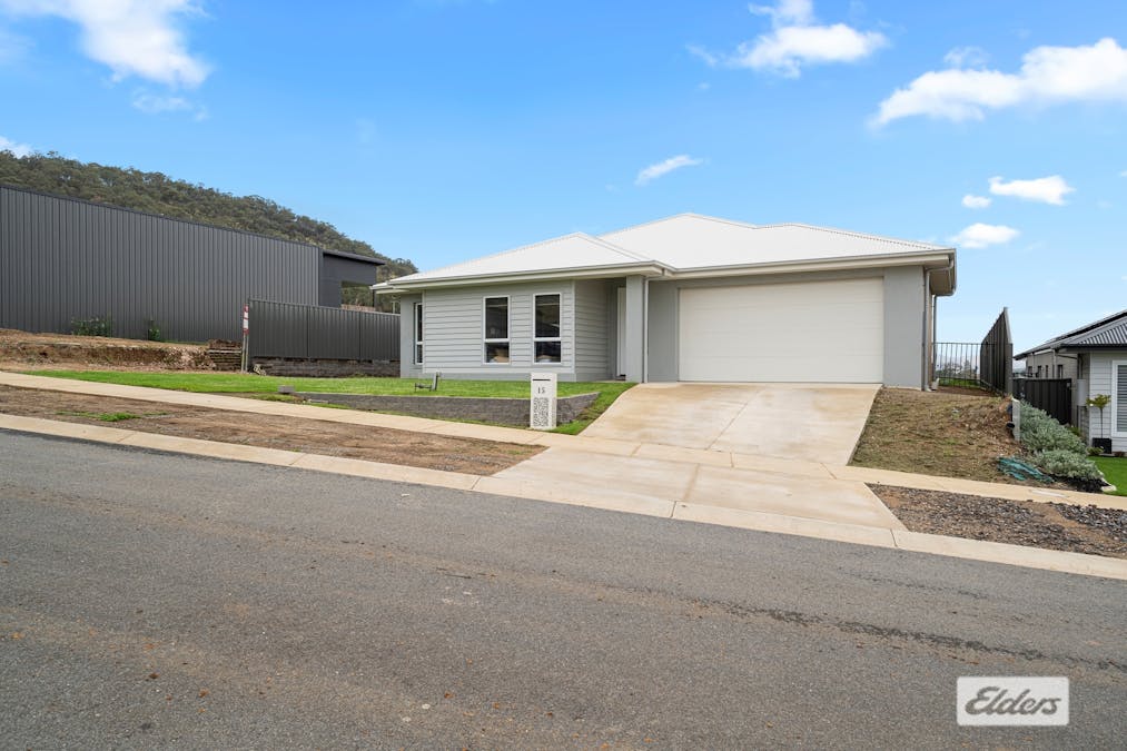15 Pound Road, Leneva, VIC, 3691 - Image 2