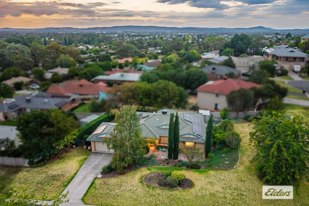 24 Donnington Drive, Wodonga, VIC, 3690 - Image 3