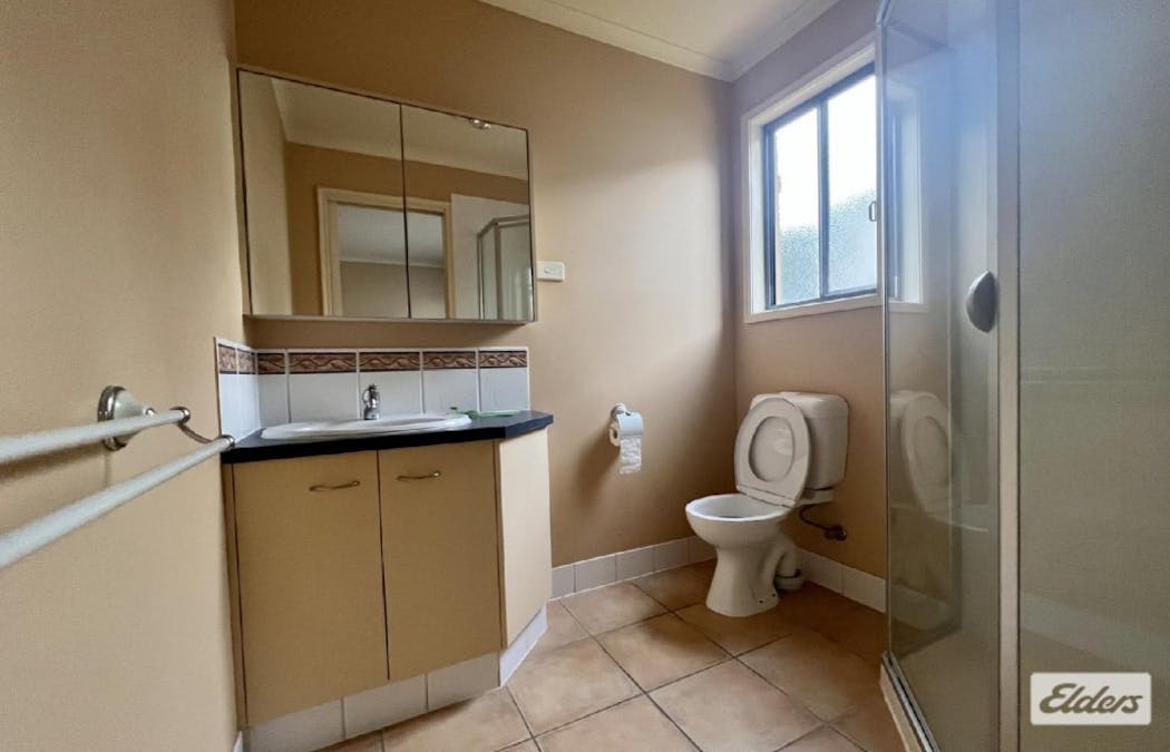 1 Inverness Street, West Wodonga, VIC, 3690 - Image 5