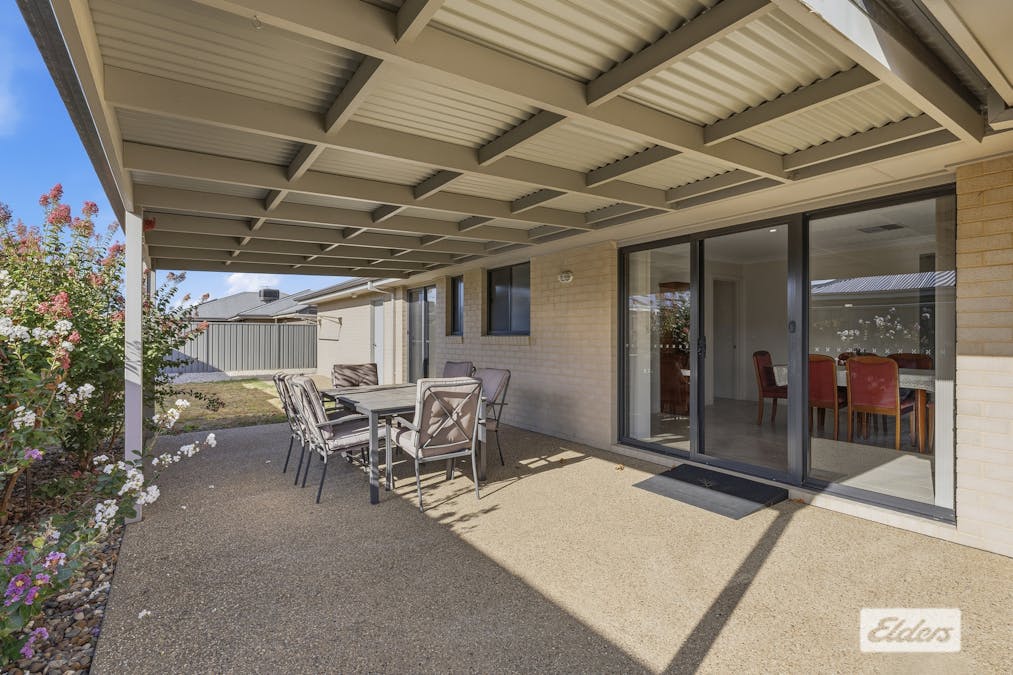 8 Gilson Place, Howlong, NSW, 2643 - Image 13