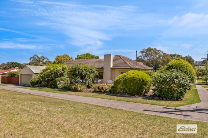 463 Mott Street, Albury, NSW, 2640 - Image 1