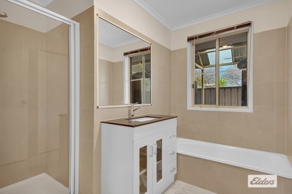 9 Dundee Drive, West Wodonga, VIC, 3690 - Image 9