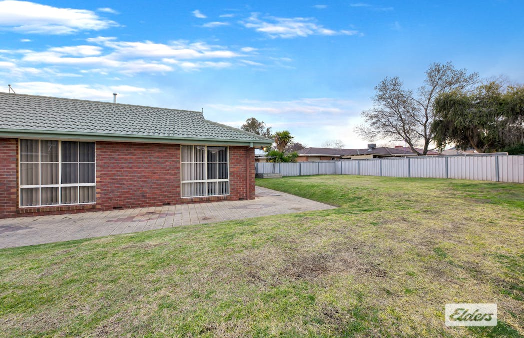 9 Dundee Drive, West Wodonga, VIC, 3690 - Image 13