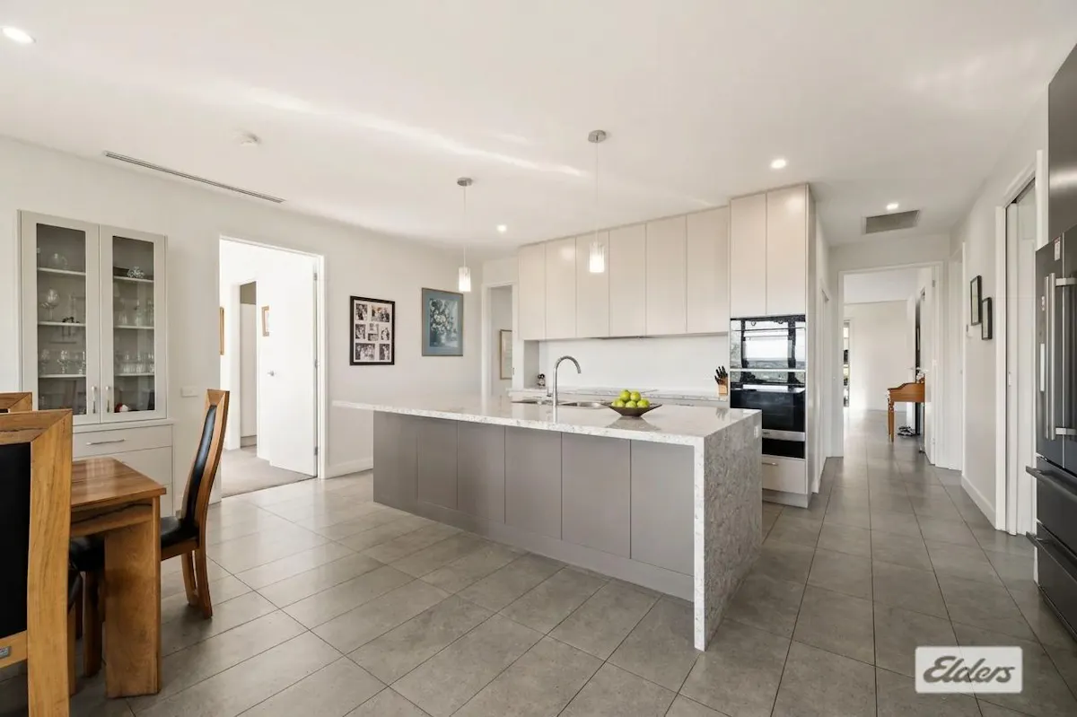 151 Birtles Road — photo 8 of 30