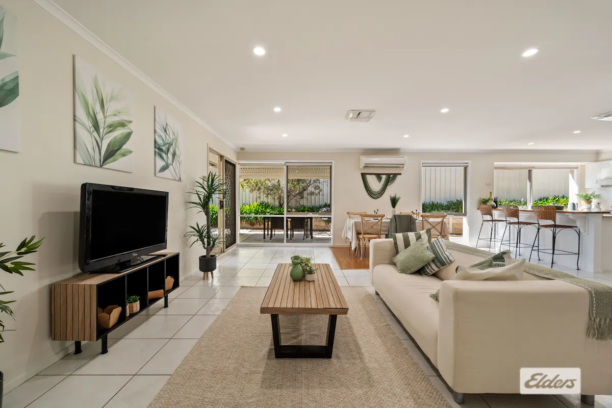 1 Lawson Street — photo 6 of 30