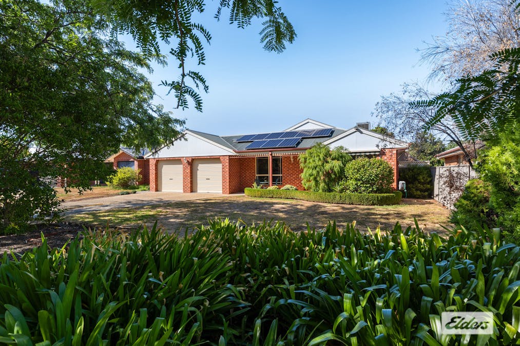 6 Draw Court, West Wodonga, VIC, 3690 - Image 1