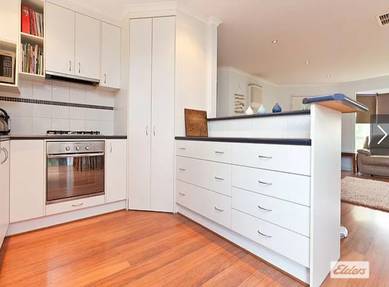 11 Samantha Terrace, Wodonga, VIC, 3690 - Image 3