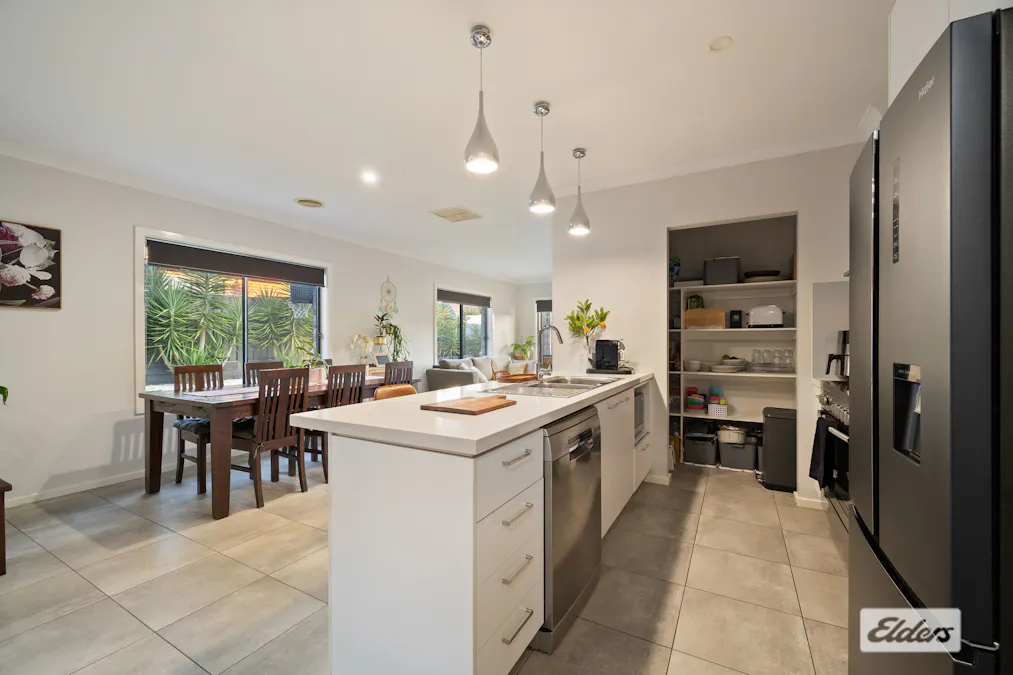 14 Paddlesteamer Court, Thurgoona, NSW, 2640 - Image 6