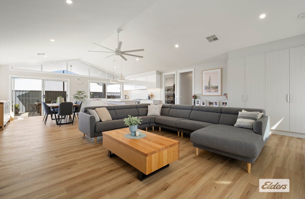 180 Hillford Circuit, Thurgoona, NSW, 2640 - Image 14