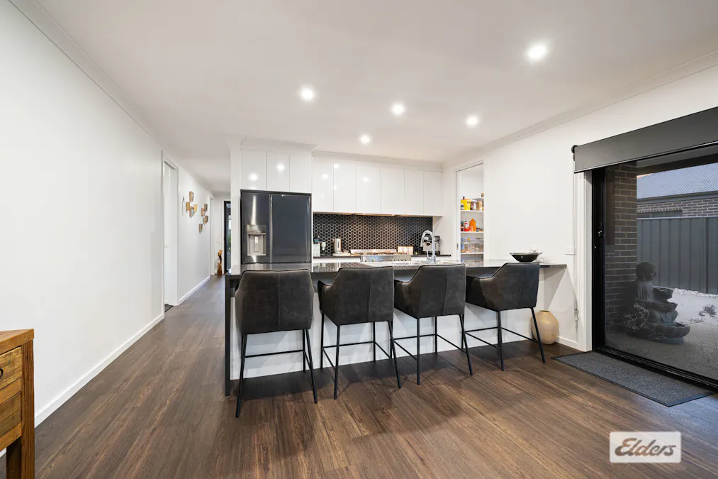 20 Hampshire Boulevard, Leneva, VIC, 3691 - Image 6