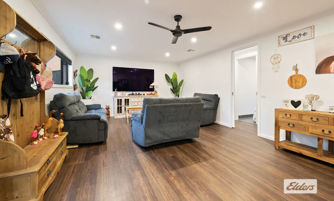 20 Hampshire Boulevard, Leneva, VIC, 3691 - Image 5