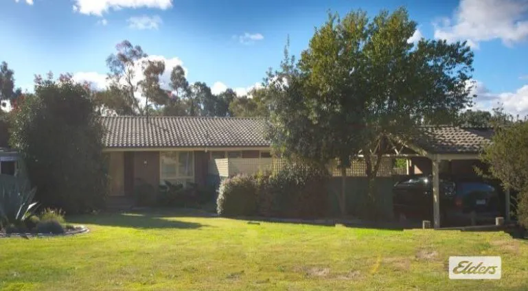 17 Healey Close, Wodonga, VIC, 3690 - Image 1