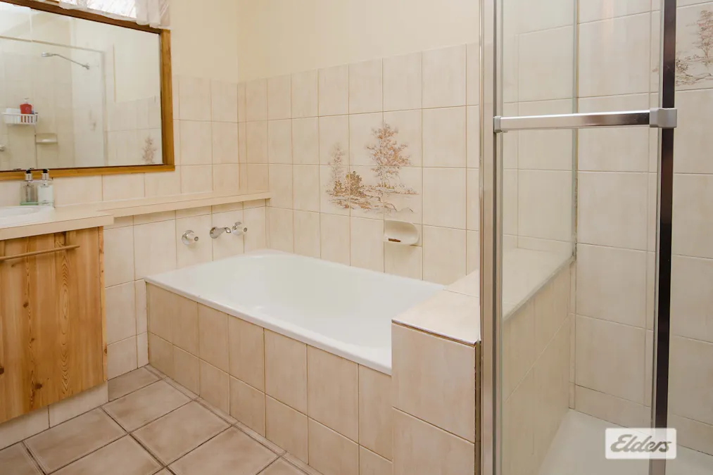 2/23 Chifley Street, Wodonga, VIC, 3690 - Image 6