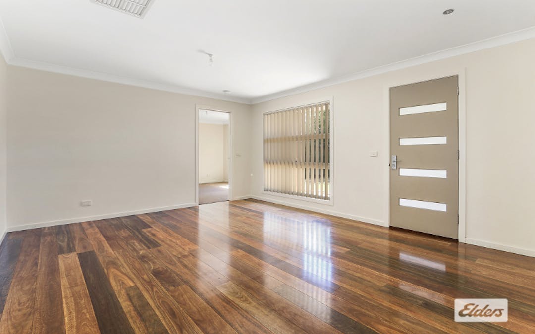 33 Princeton Court, Thurgoona, NSW, 2640 - Image 2