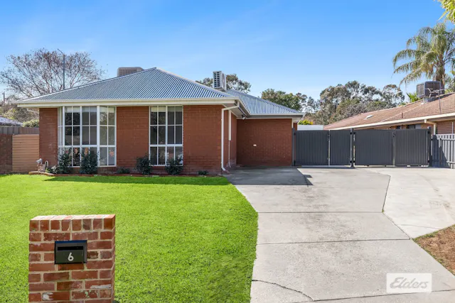 6 Benn Crescent — photo from Elders Real Estate Albury/Wodonga