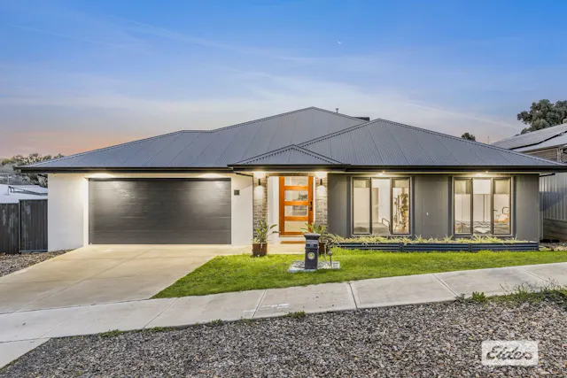 25 Ziebell Circuit — photo from Elders Real Estate Albury/Wodonga