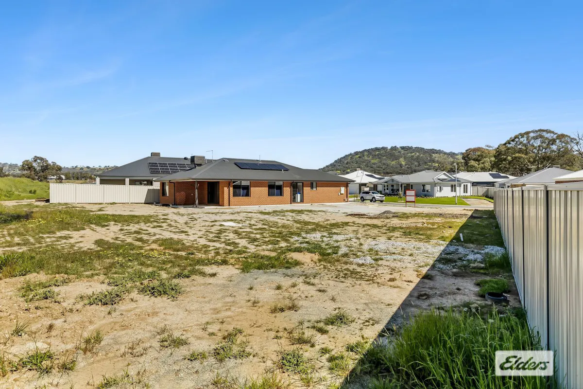 17 Chandler Street — photo 3 of 6