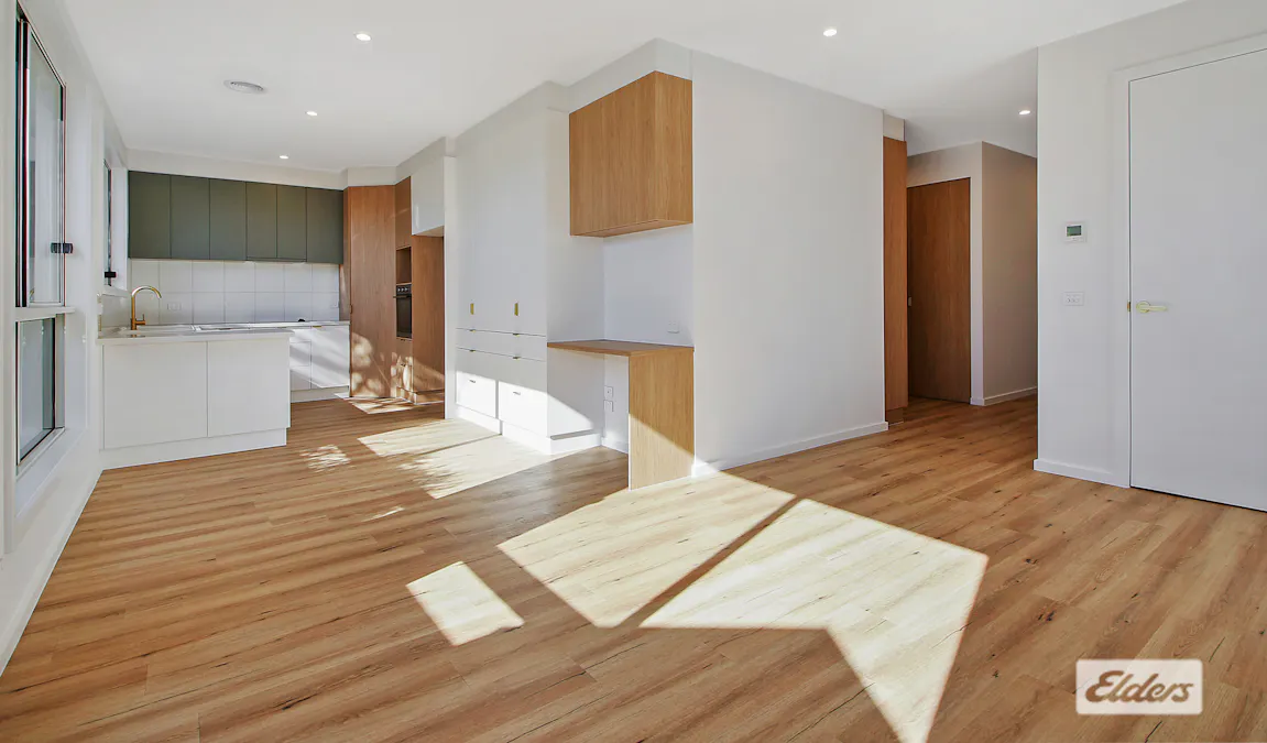 2/190 Lawrence Street, Wodonga, VIC, 3690 - Image 3