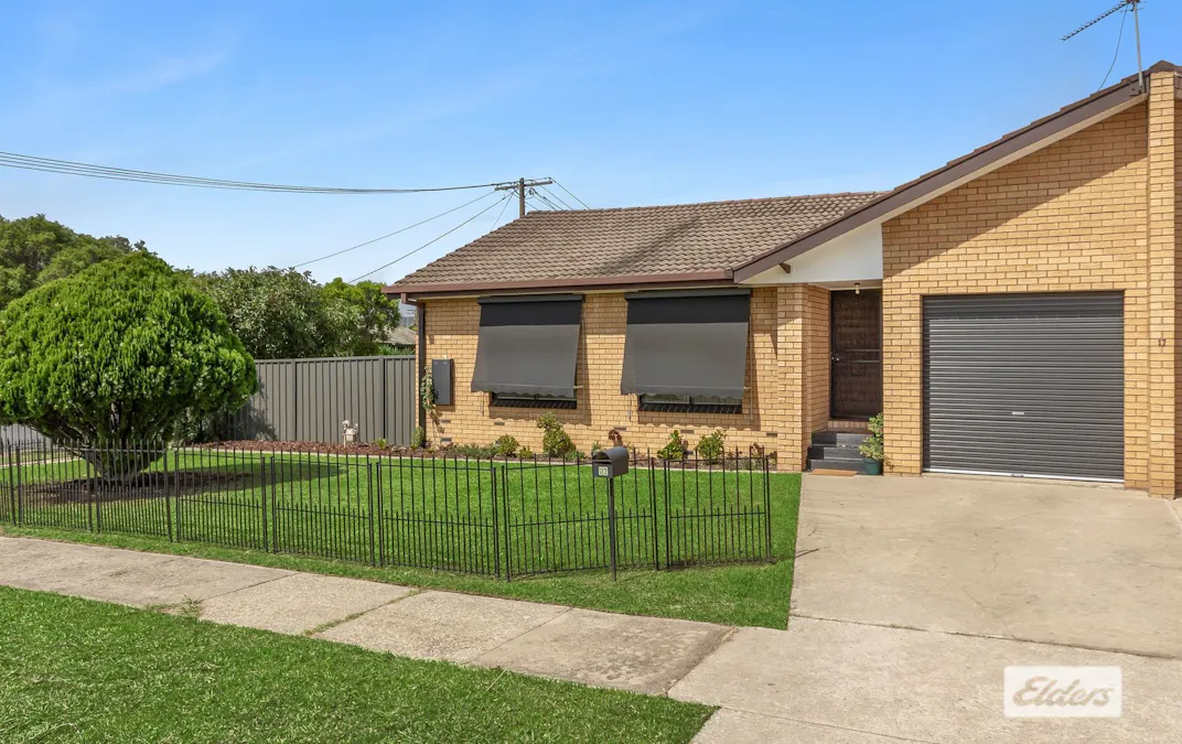 2/17 Angus Avenue, West Wodonga, VIC, 3690 - Image 1