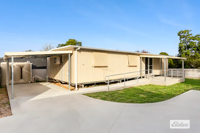 2/311 Union Road — photo from Elders Real Estate Albury/Wodonga