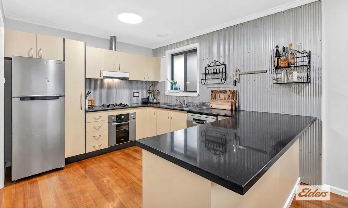 67 Lawrence Street, Wodonga, VIC, 3690 - Image 2