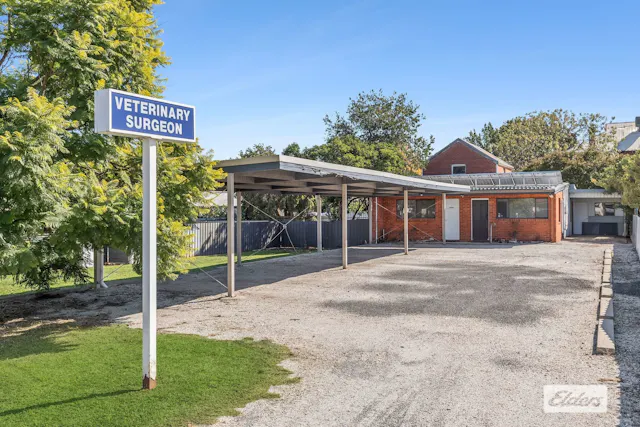 41 Edwards Street — photo from Elders Real Estate Albury/Wodonga