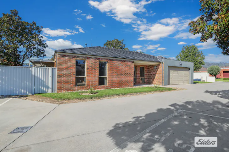 4/3 Wren Court, West Wodonga, VIC, 3690