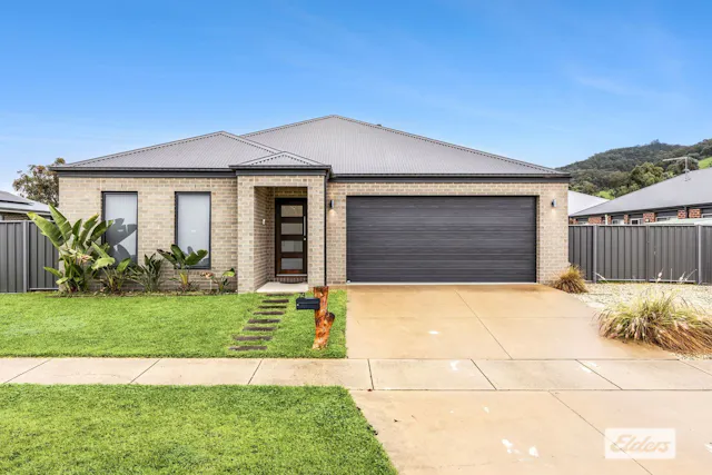 79 Cuthbert Street — photo from Elders Real Estate Albury/Wodonga
