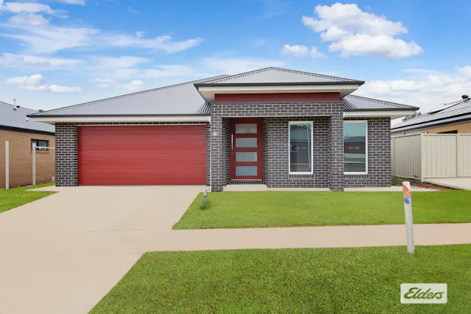 29 Chandler Way, West Wodonga, VIC, 3690 - Image 1