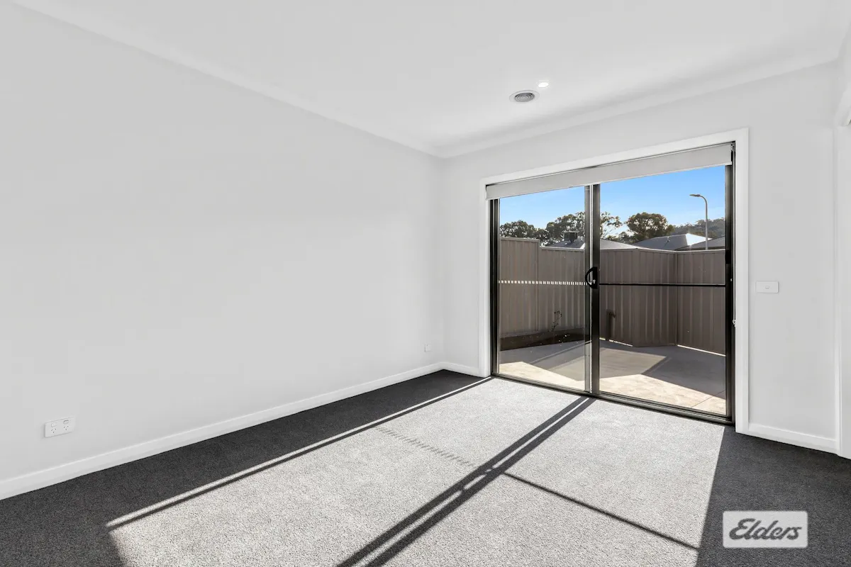 13 Torrens Road — photo 5 of 14