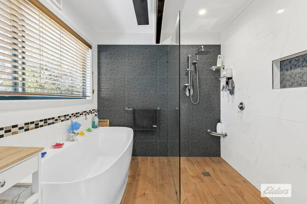 149 Kennedy Street — photo 7 of 14