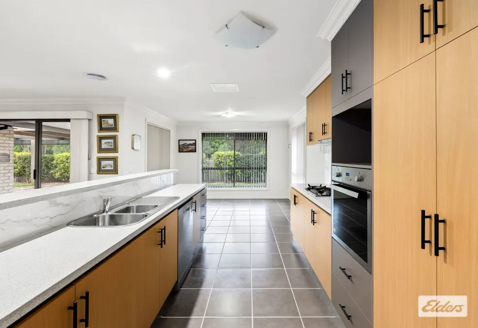 102 Kookaburra Way, East Albury, NSW, 2640 - Image 2