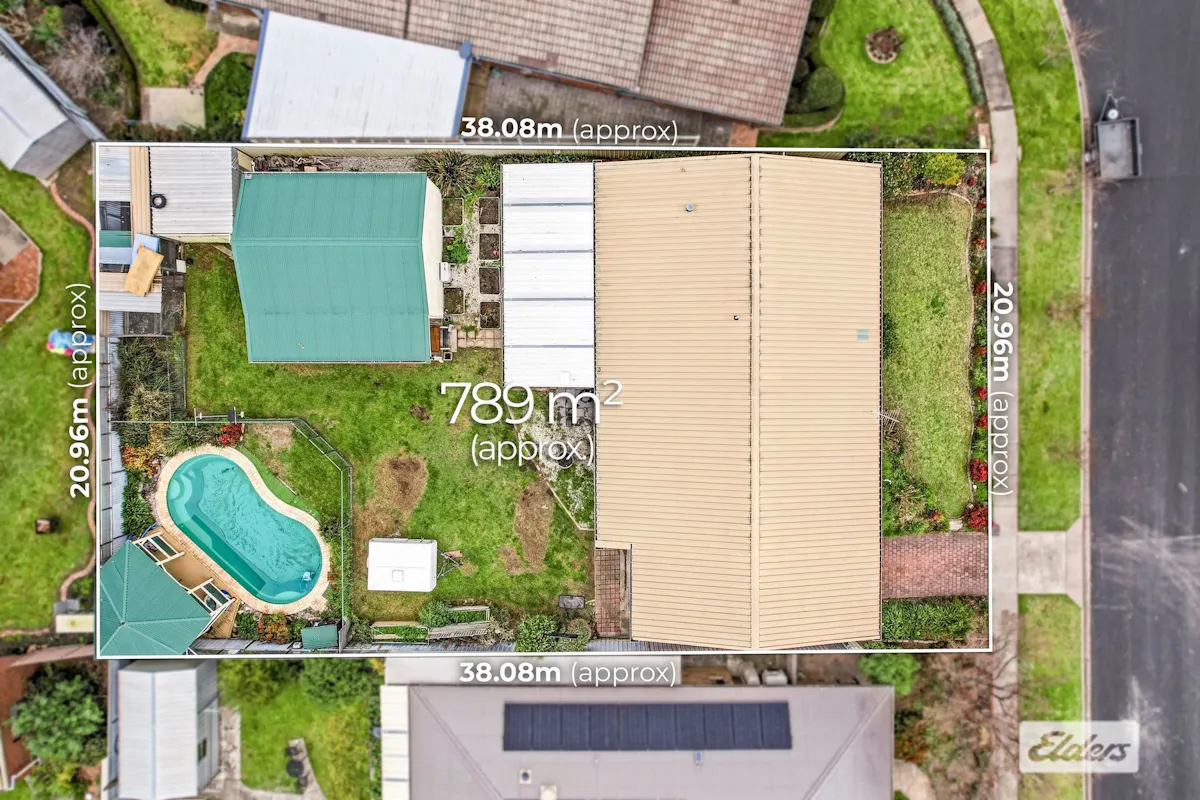 3 Merlinda Court — photo 11 of 15