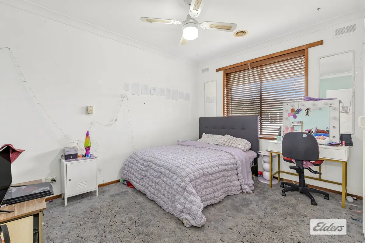 3 Merlinda Court — photo 6 of 15