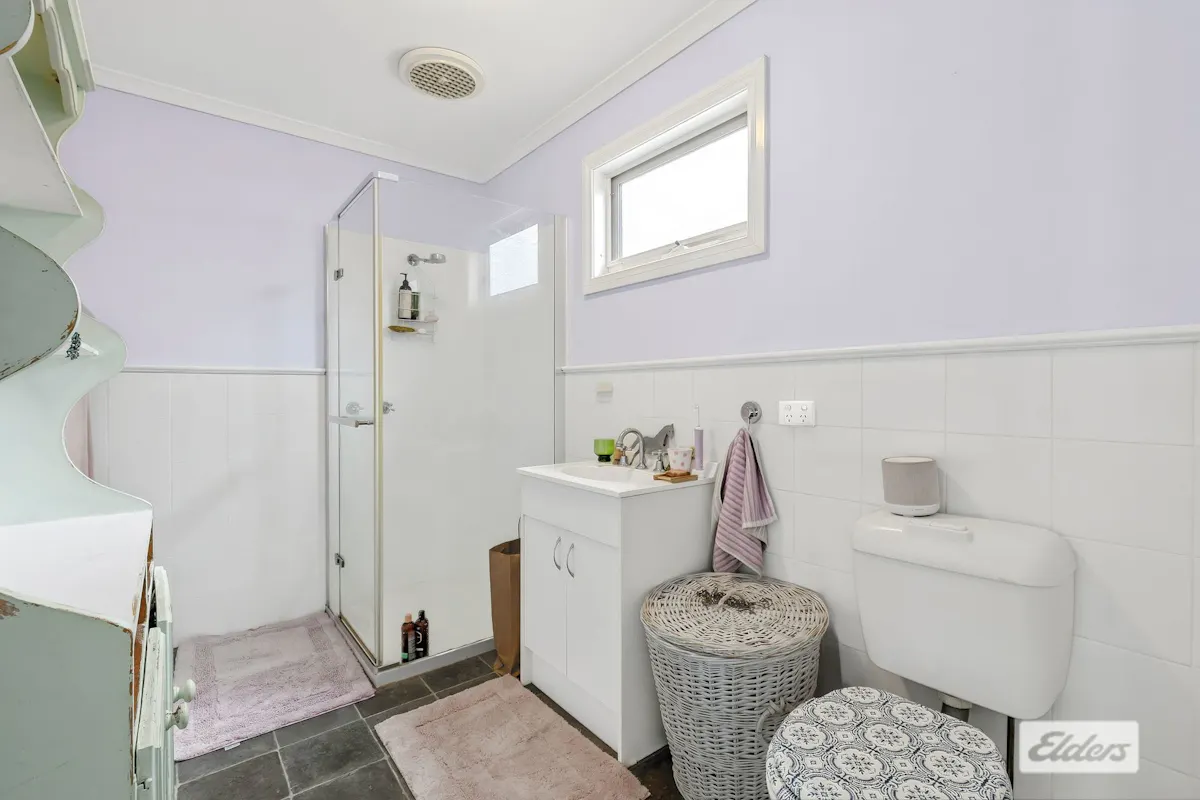 3 Merlinda Court — photo 9 of 15