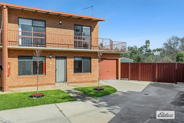11/2 McKibbin Court — photo from Elders Real Estate Albury/Wodonga