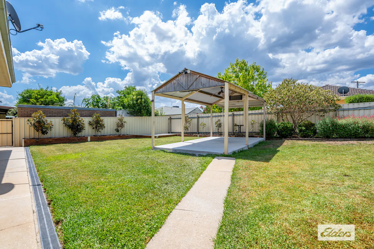 4 Elsa Court — photo 16 of 19