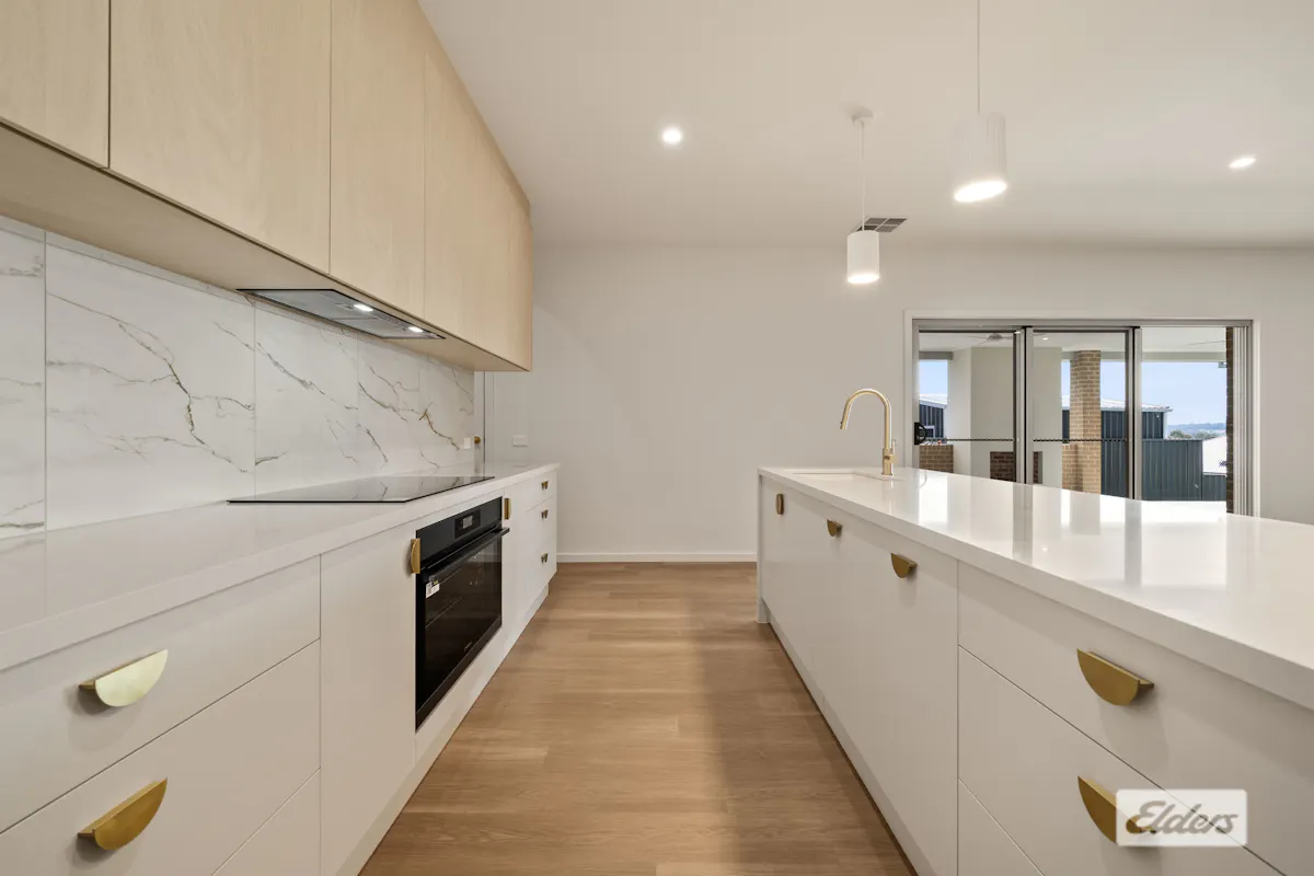 11 Picton Court — photo 7 of 28