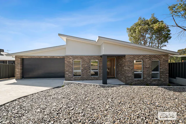 11 Picton Court — photo from Elders Real Estate Albury/Wodonga