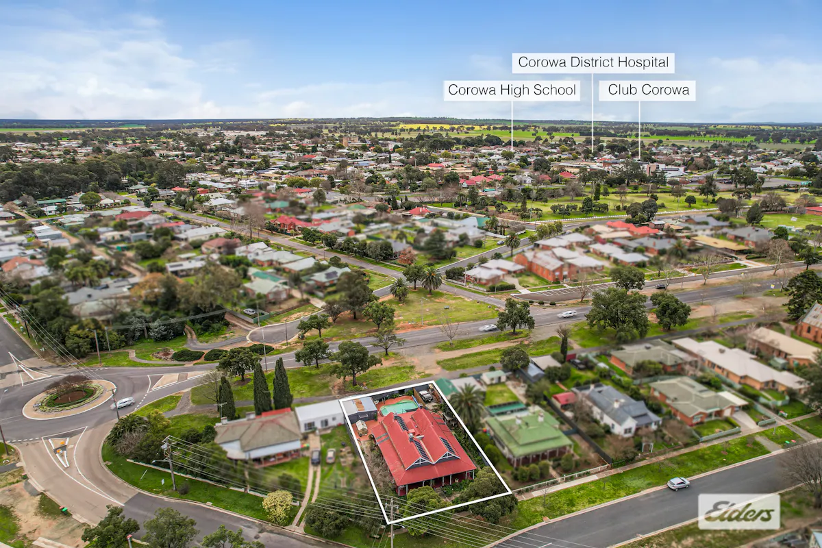 1 Parade Place — photo 15 of 17