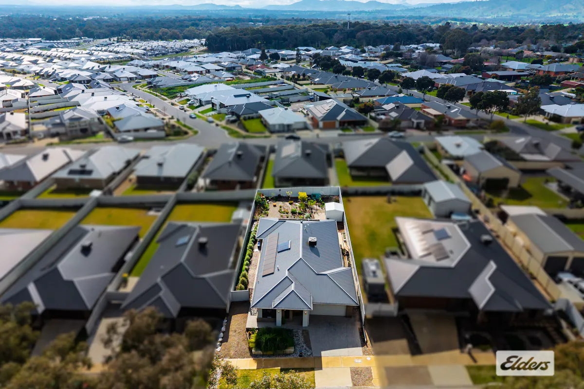 11 Doohan Street — photo 22 of 25