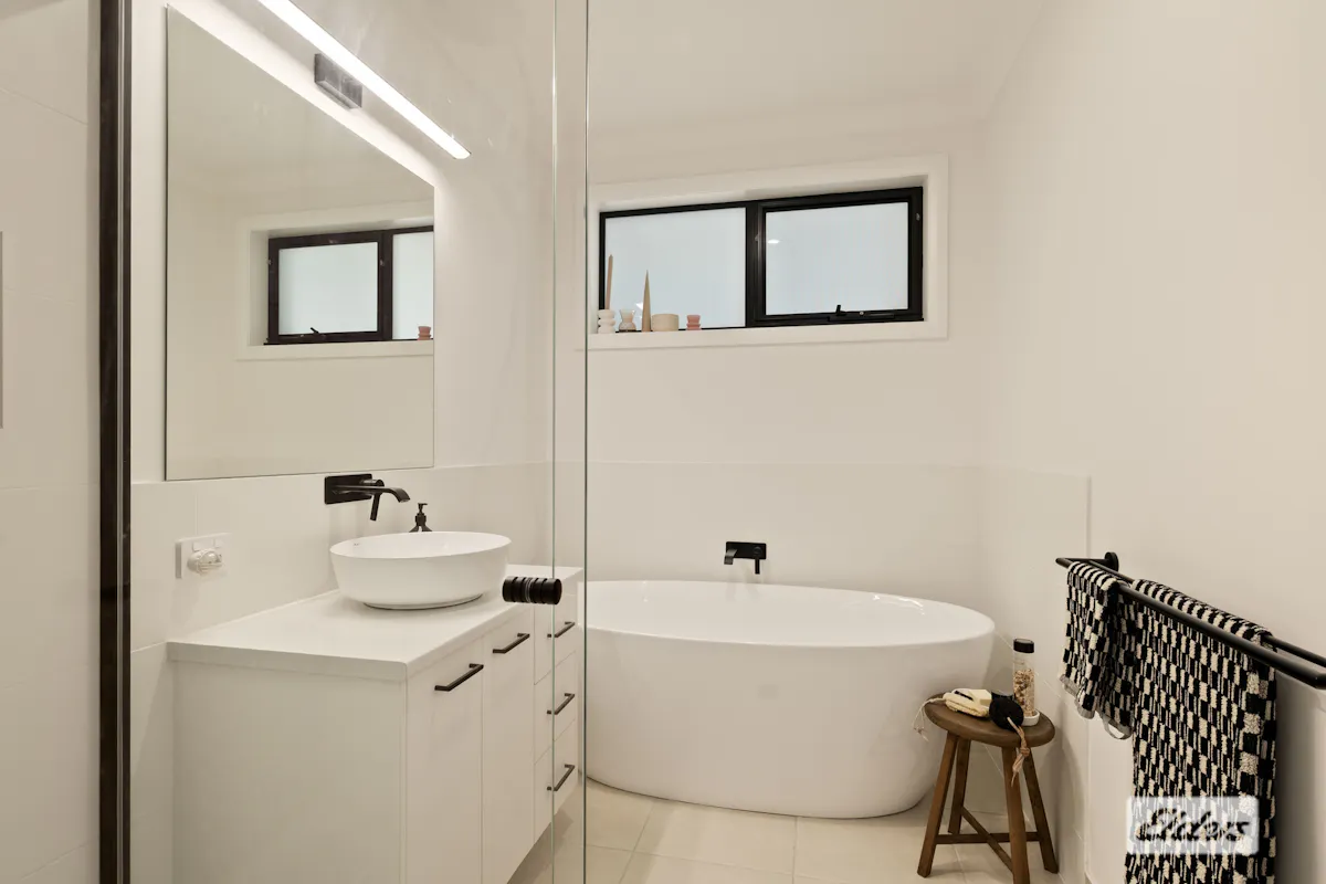 11 Doohan Street — photo 15 of 25