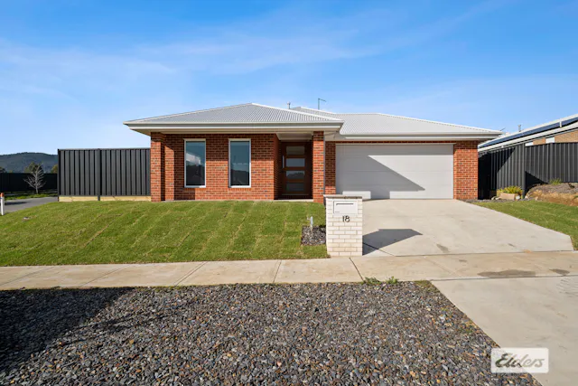 18 Pierson Avenue — photo from Elders Real Estate Albury/Wodonga