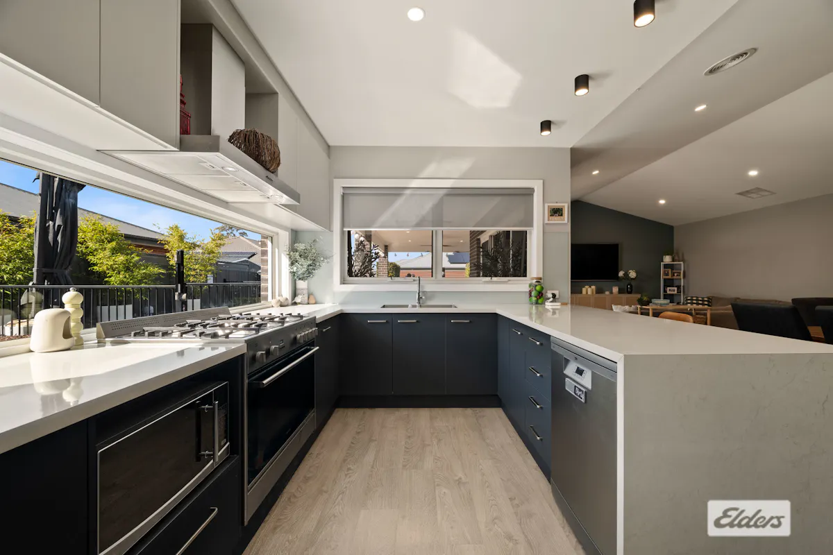25 Devitt Way — photo 4 of 30