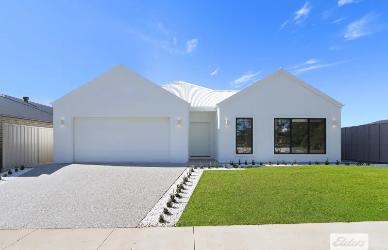 10 Shetliffe Crescent, Baranduda, VIC, 3691 - Image 1