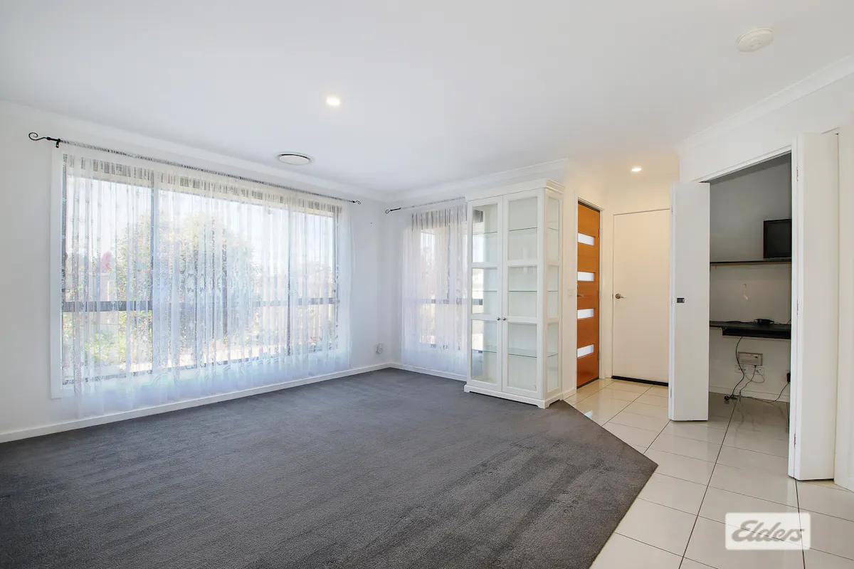 51 Pech Avenue — photo 4 of 12