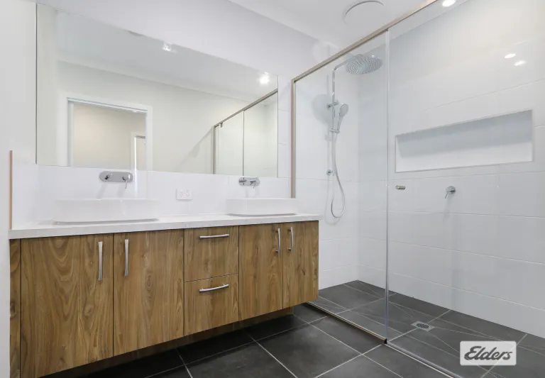 19 Treloar Street, Baranduda, VIC, 3691 - Image 4